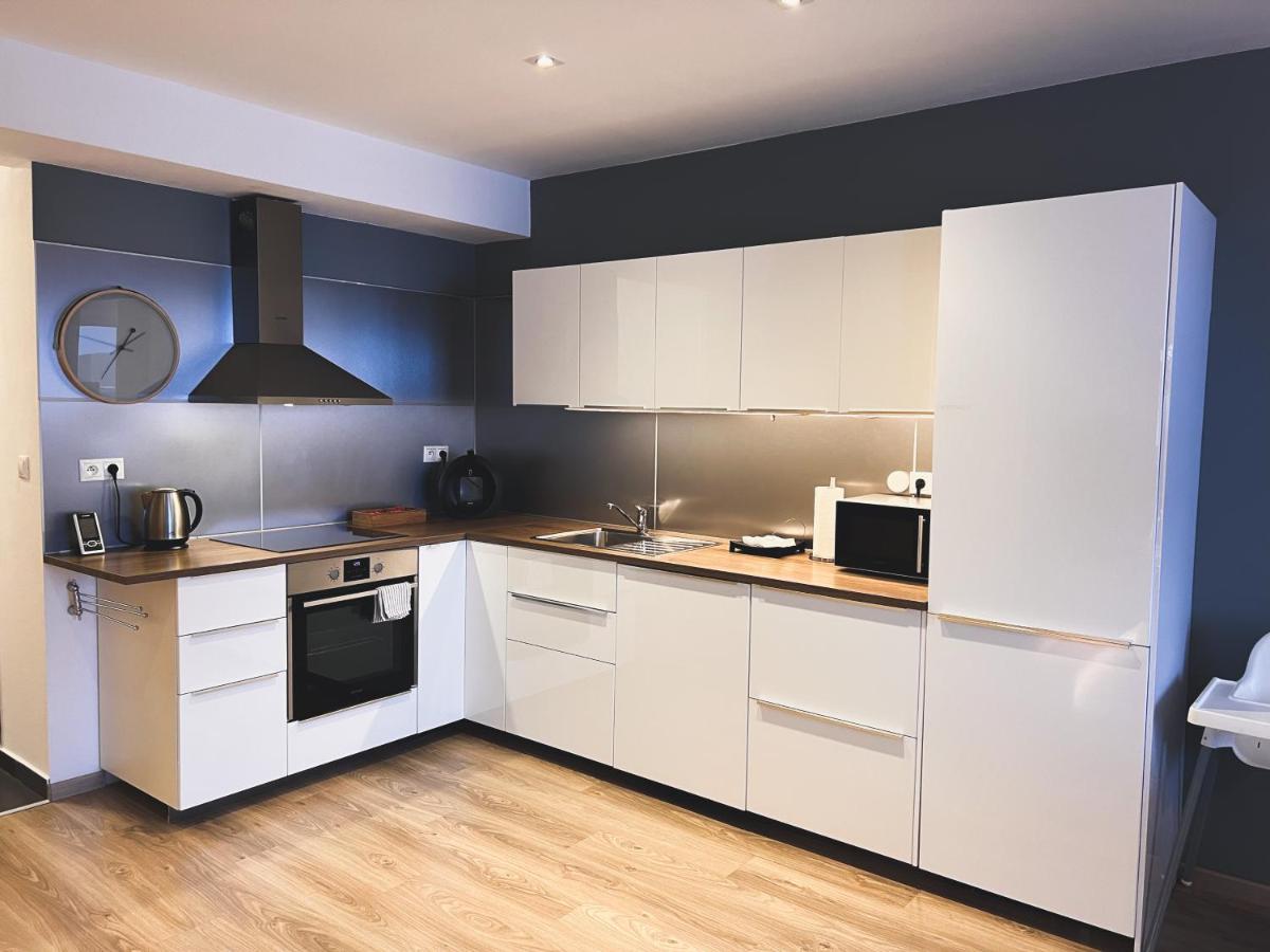 Luxury Apartments Panorama Доновали Екстериор снимка